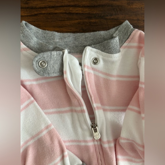 Burt’s Bees Infant Onesie Sleeper - great condition! - Picture 3 of 6